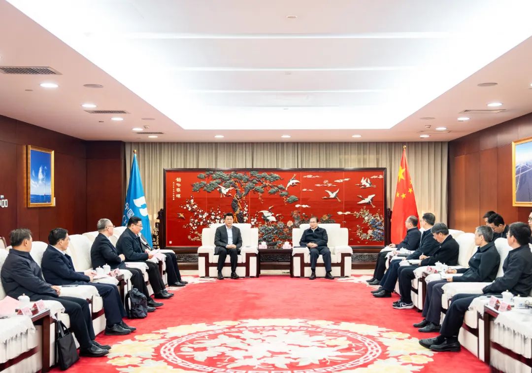 華電集團(tuán)黨組書記、董事長江毅會(huì)見揚(yáng)州市委書記王進(jìn)健