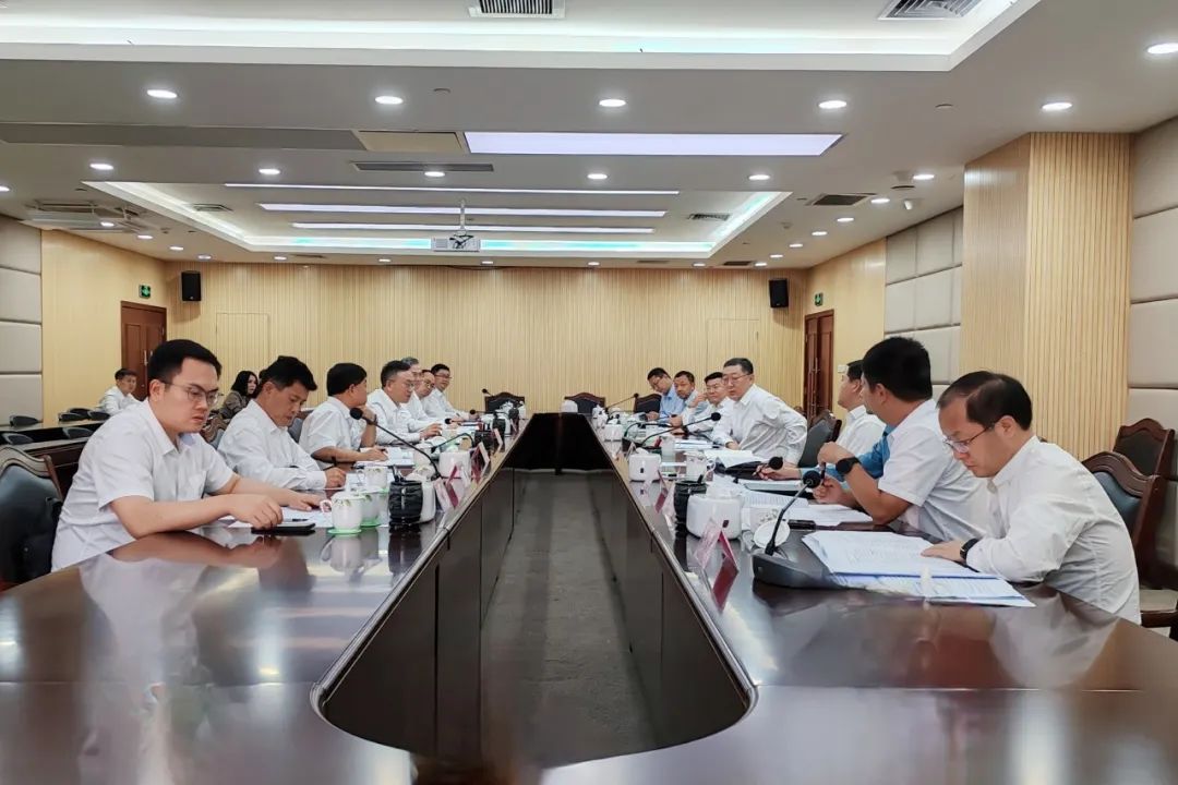 國(guó)家能源集團(tuán)廣西公司黨委書(shū)記、董事長(zhǎng)李富軍拜會(huì)柳州市委副書(shū)記、市長(zhǎng)張壯