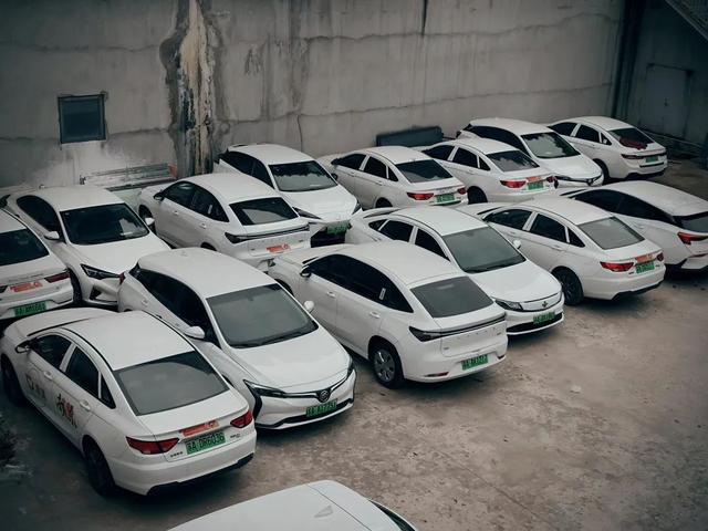 新能源網(wǎng)約車頻遭“拒?！保耙浑U(xiǎn)難求”難在哪?