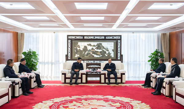 華電集團(tuán)黨組書記、董事長江毅會(huì)見青海省委常委、省政府黨組副書記張錦剛
