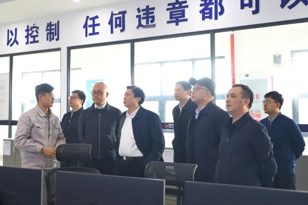 中國(guó)工程院院士謝和平調(diào)研前詹風(fēng)電、前詹港電