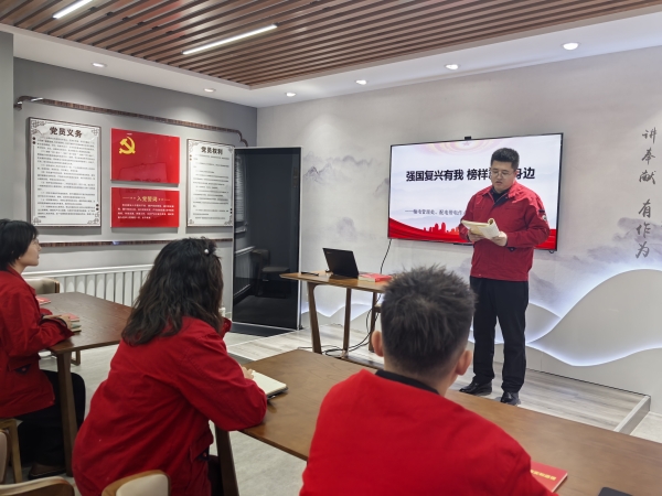 內(nèi)蒙古電力集團(tuán)烏海供電公司聯(lián)合支部： 學(xué)習(xí)北疆楷模，榜樣就在身邊