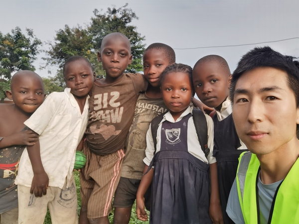 水電一局烏干達項目榮獲烏干達中國商會“社會責(zé)任貢獻獎”