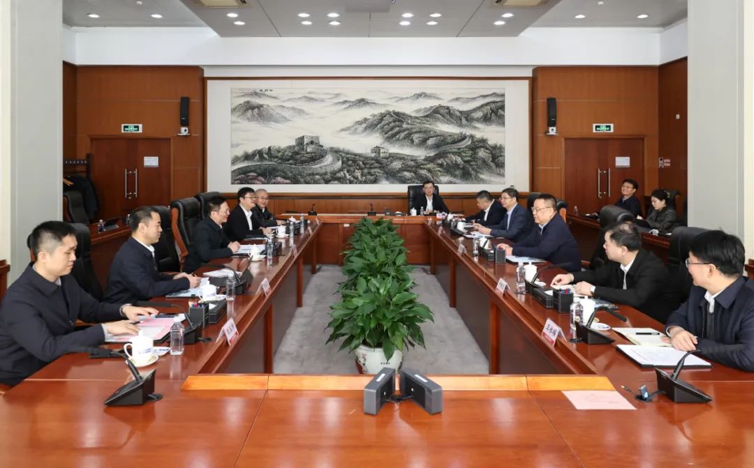 中核集團(tuán)會見哈電集團(tuán)總經(jīng)理、黨委副書記黃偉一行