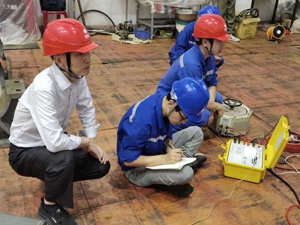 【新春走基層】匠心守護(hù)設(shè)備安，確保電力暢無憂