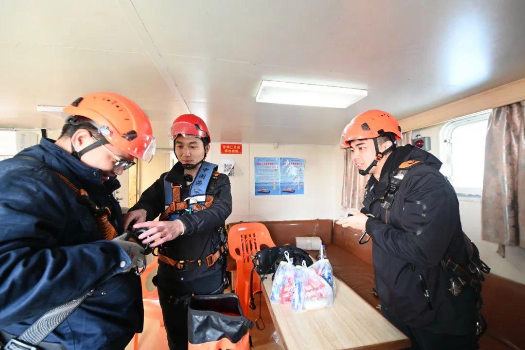 海上風電運維工程師：攀登百米高的風機，與海風作伴