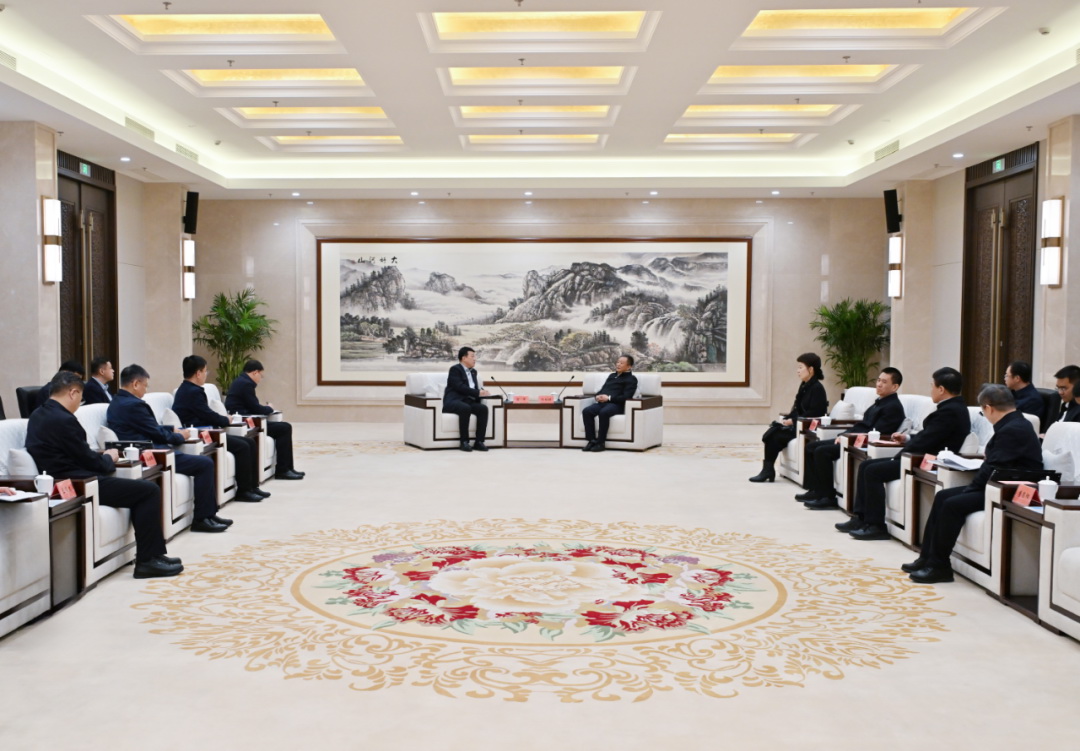 大唐集團(tuán)董事長呂軍、總經(jīng)理張傳江拜會(huì)內(nèi)蒙古自治區(qū)黨委書記孫紹騁政府主席王莉霞