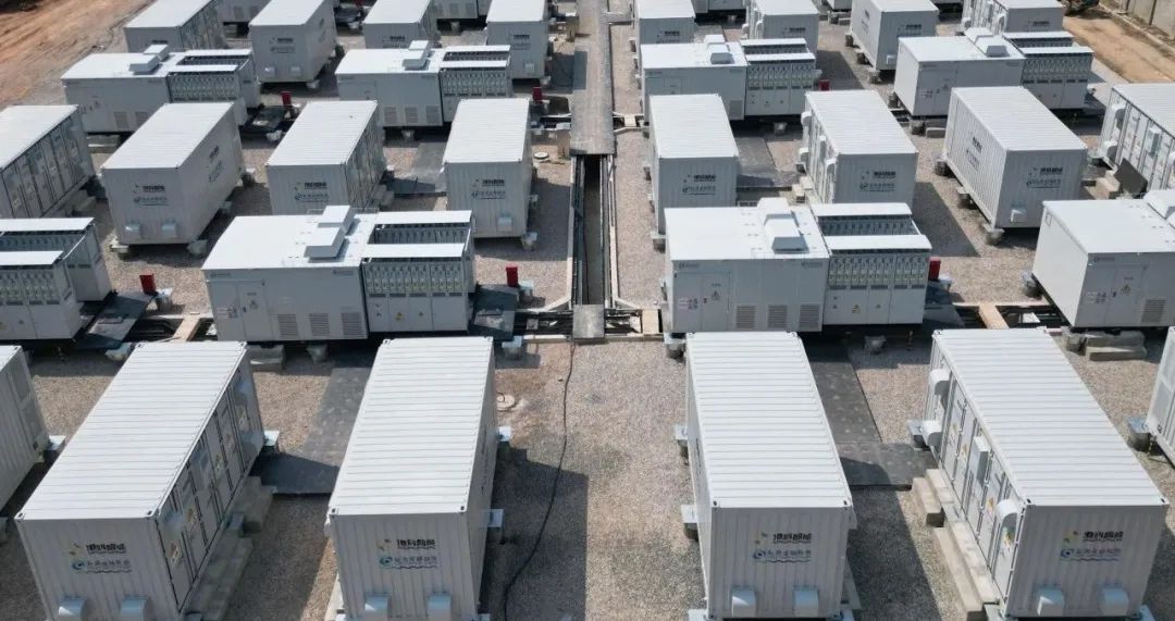 西南地區(qū)首座大規(guī)模混合型儲(chǔ)能電站投運(yùn)!