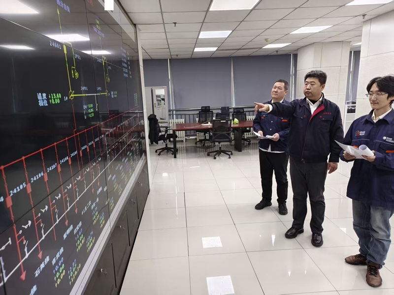 聞“寒”而動 守護萬家燈火——國網(wǎng)錦州供電服務(wù)指揮中心全力應(yīng)對寒潮保供電